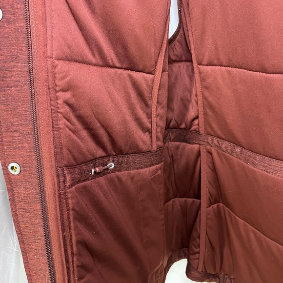 The North Face Women’s Puff Vest - Picture 7 of 11